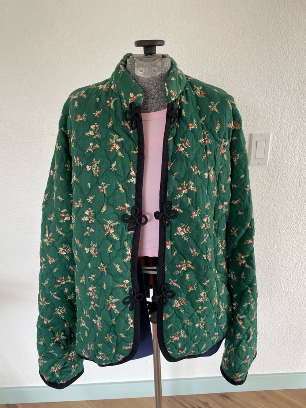 Vintage 70s Quilted Chinese Tang Jacket